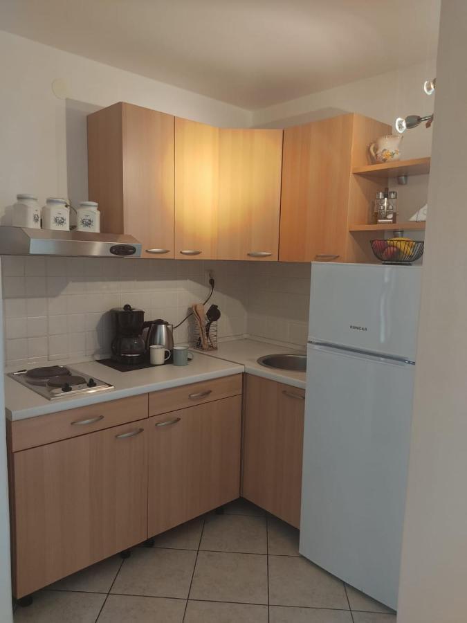 Apartmani Danica ริซิกา ภายนอก รูปภาพ