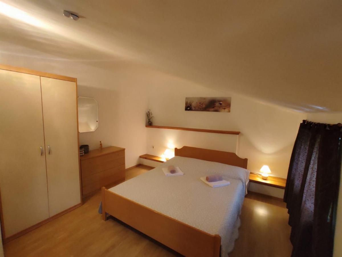 Apartmani Danica ริซิกา ภายนอก รูปภาพ